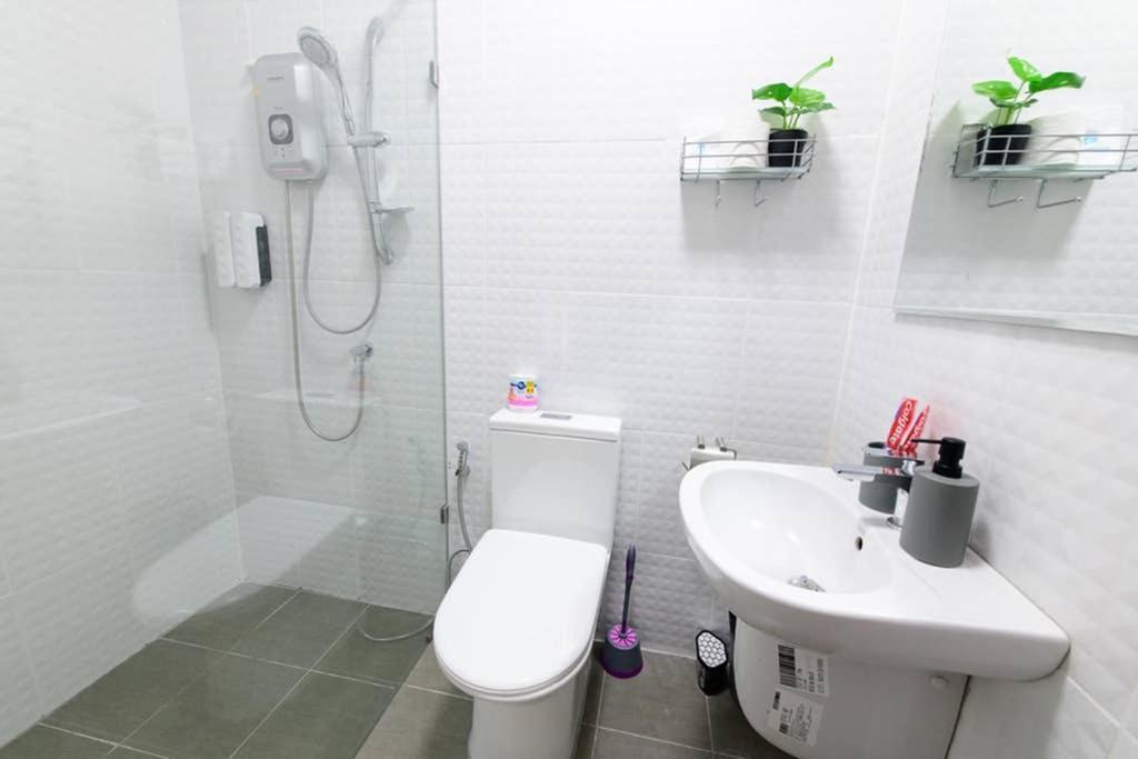 Bluebell House Hatyai - Cosy 3 Bedrooms For 10 Pax - 9 Mins Drive To Lee Grd Ban Kho Hong Extérieur photo